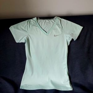Nike Pro short sleeve woman's shirt, mint green